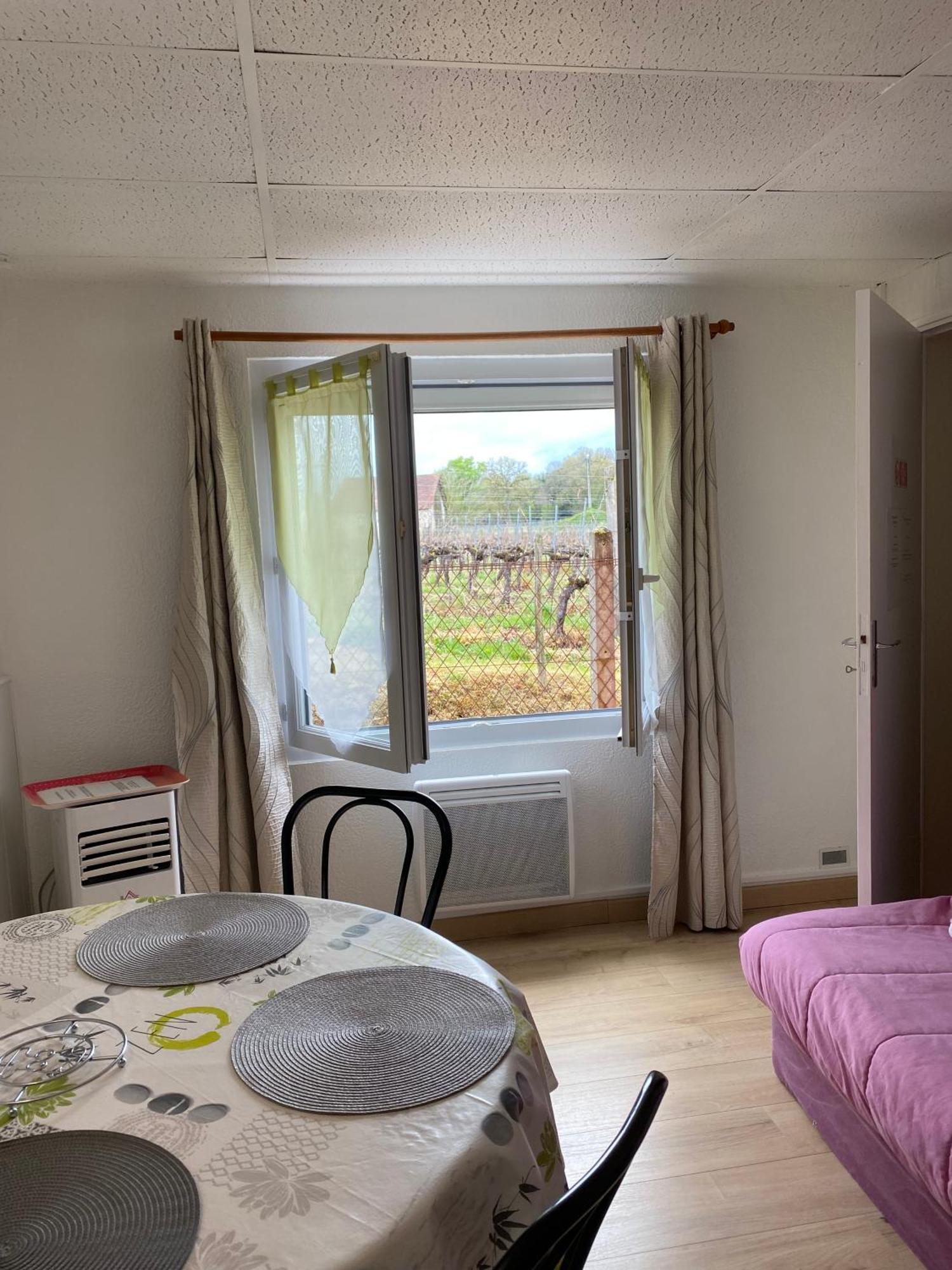 Le Bon Coin Apartment Périssac Exterior photo
